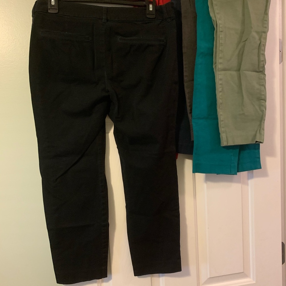 Old Navy Pixie Pant Bundle Size 10 - image 2